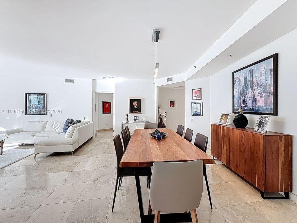 808 Brickell Key Dr 2002 photo 10