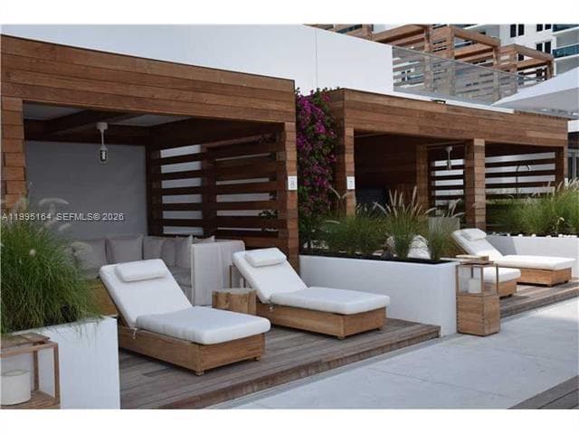 2301 Collins Ave 1507 photo 23