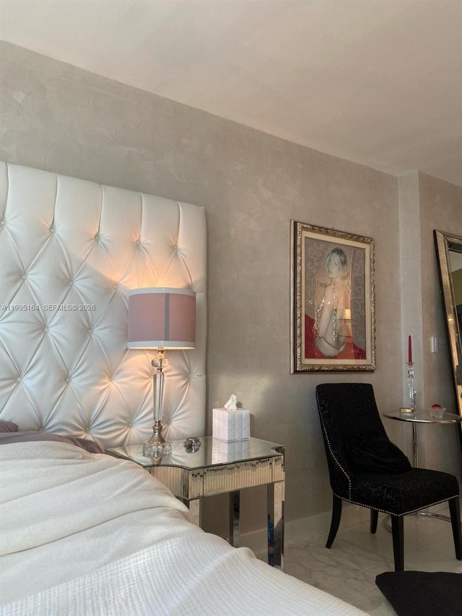 2301 Collins Ave 1507 photo 7