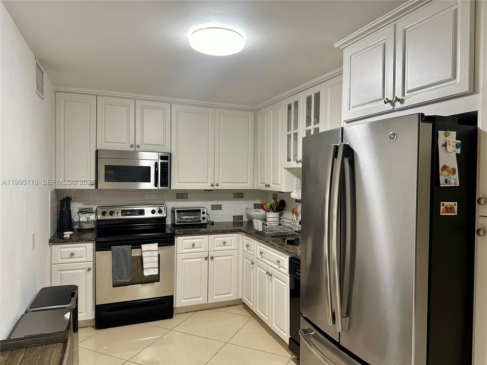100 Bayview Dr 1405 photo 12