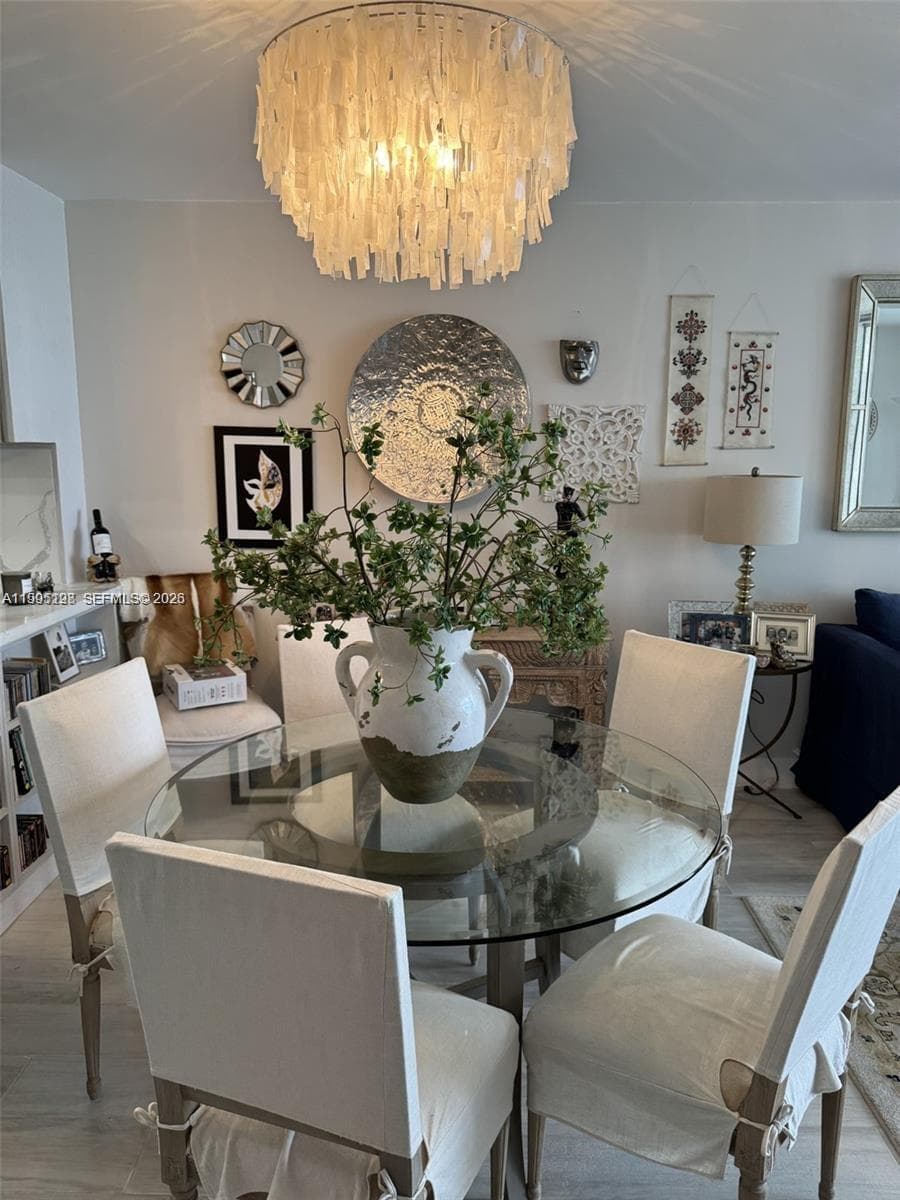 2030 Ocean Dr 815 photo 6