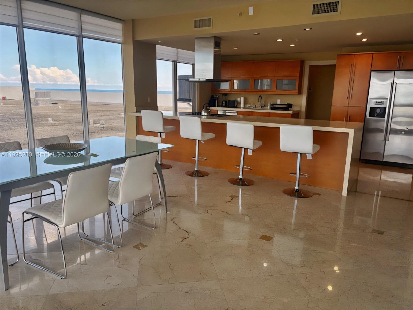 100 Lincoln Rd PH4 photo 8