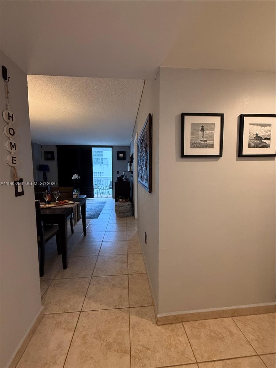 401 Ocean Dr 324 photo 6