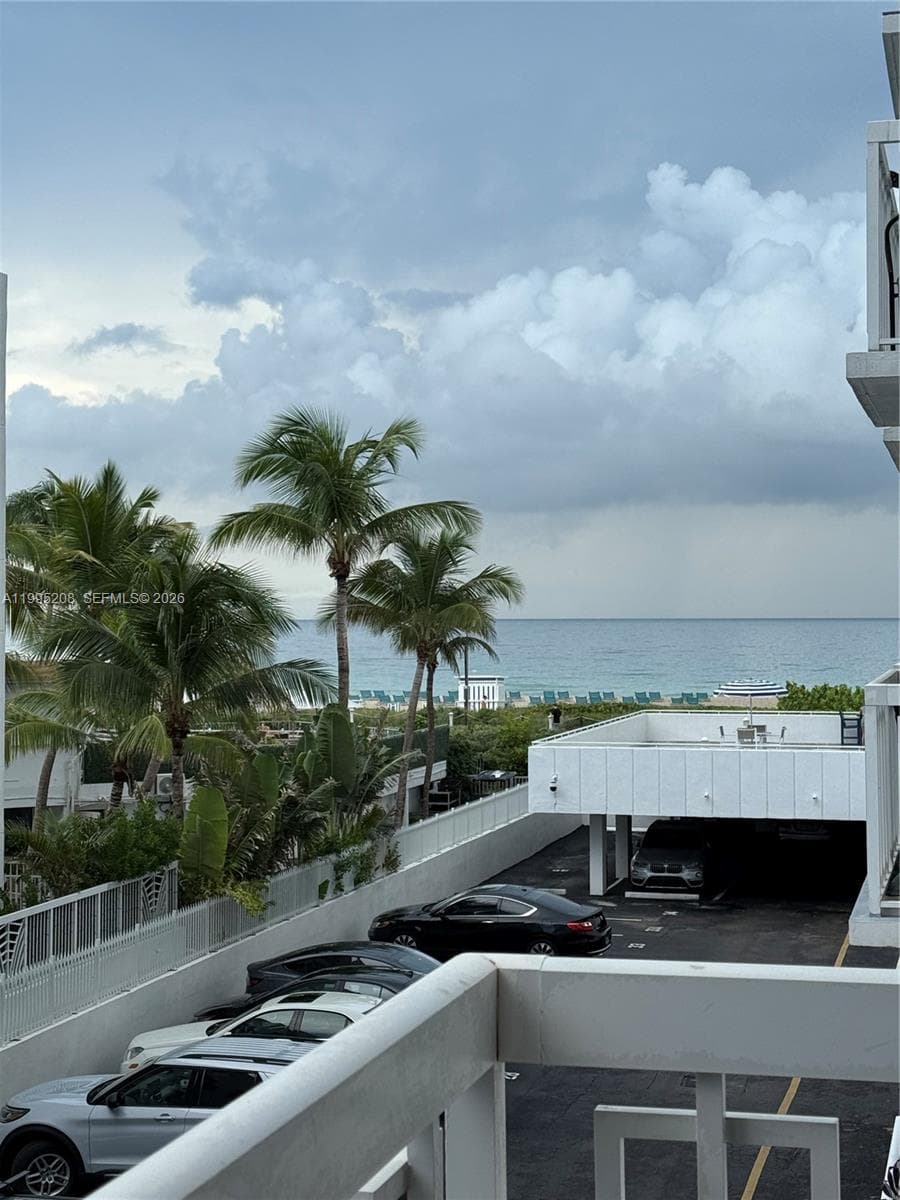401 Ocean Dr 324 photo 15