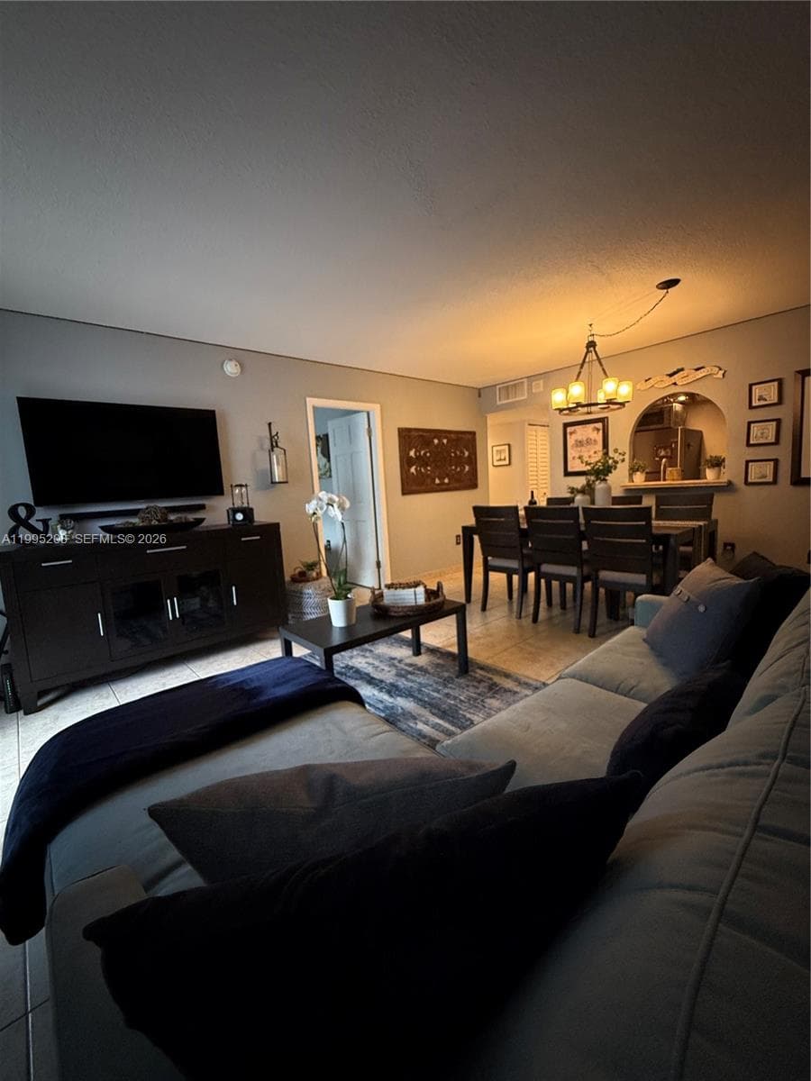 401 Ocean Dr 324 photo 11
