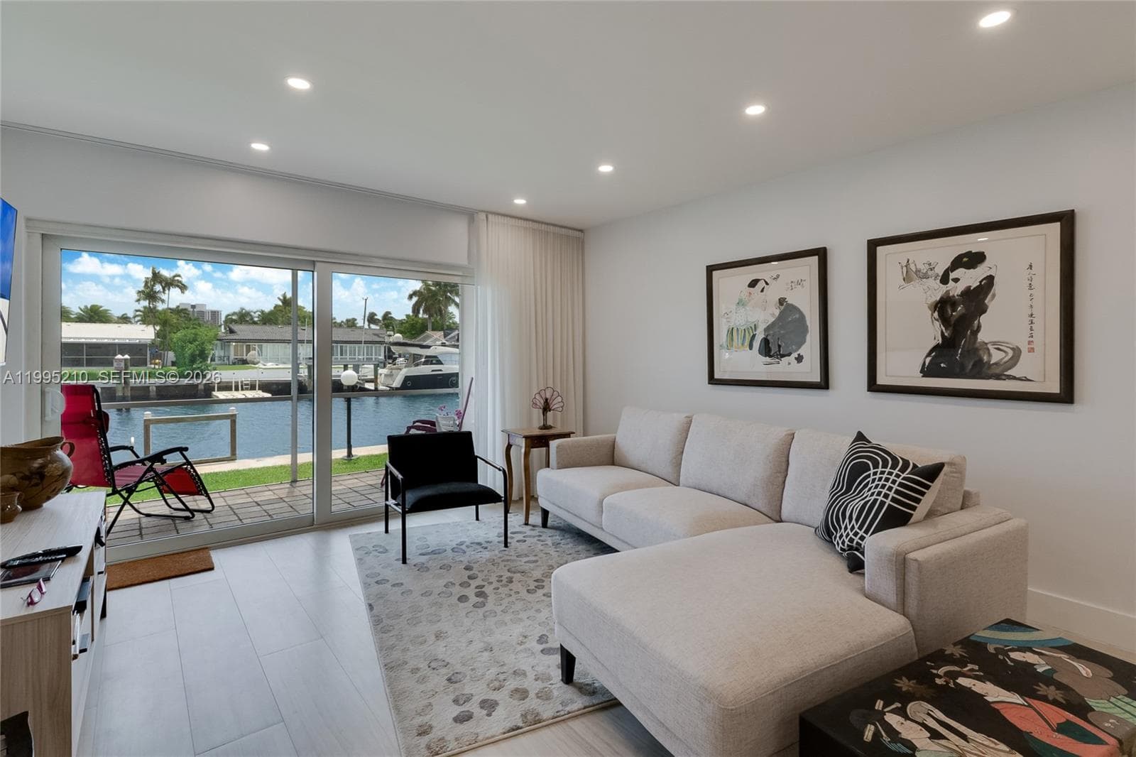 455 Paradise Isle Blvd 101 photo 13