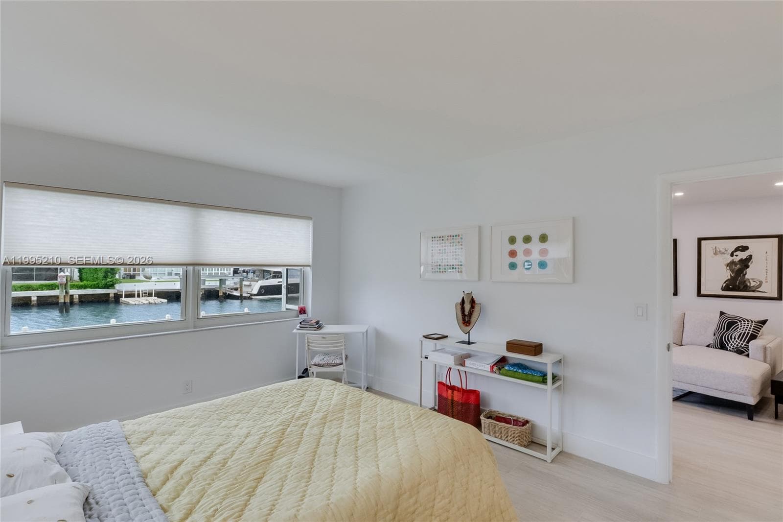 455 Paradise Isle Blvd 101 photo 4