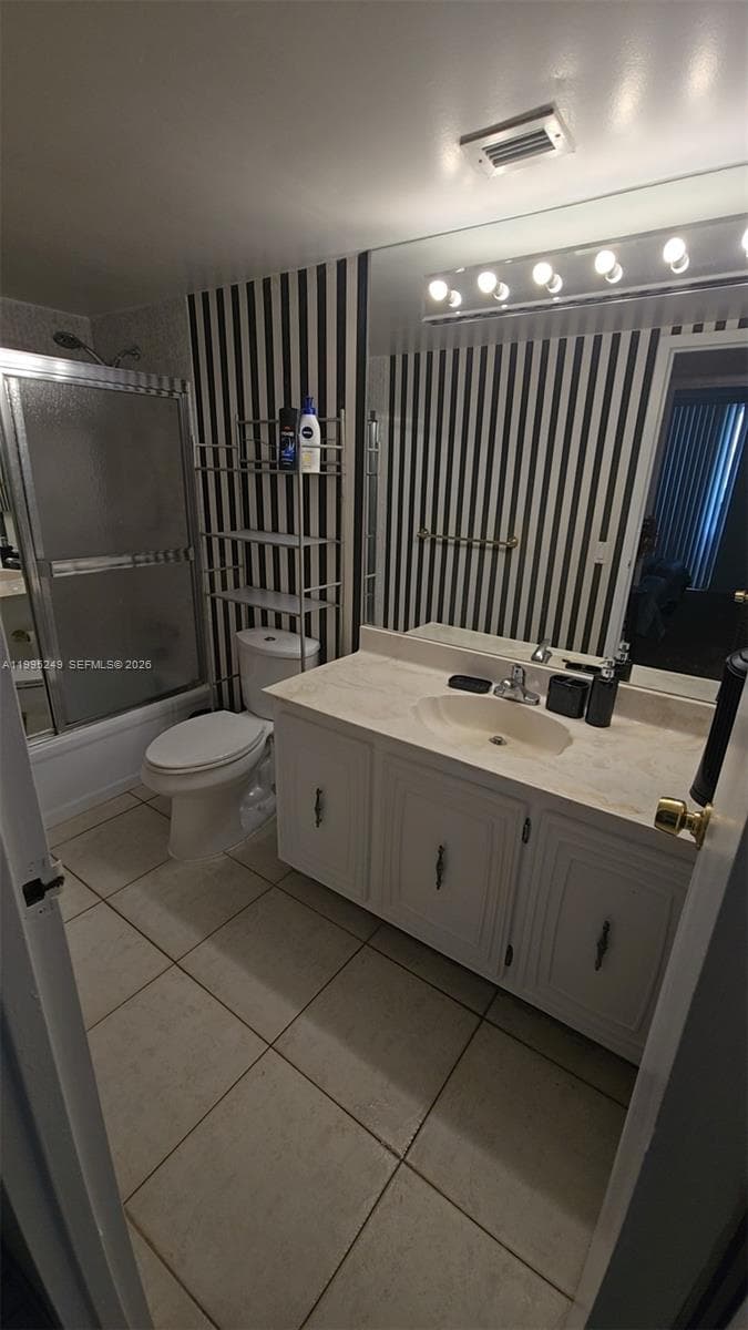 601 Three Islands Blvd 107 photo 23