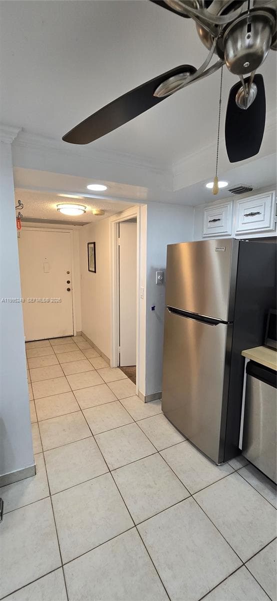 601 Three Islands Blvd 107 photo 6