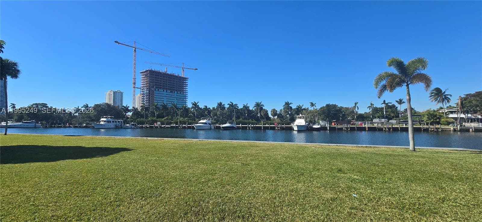 601 Three Islands Blvd 107 photo 11