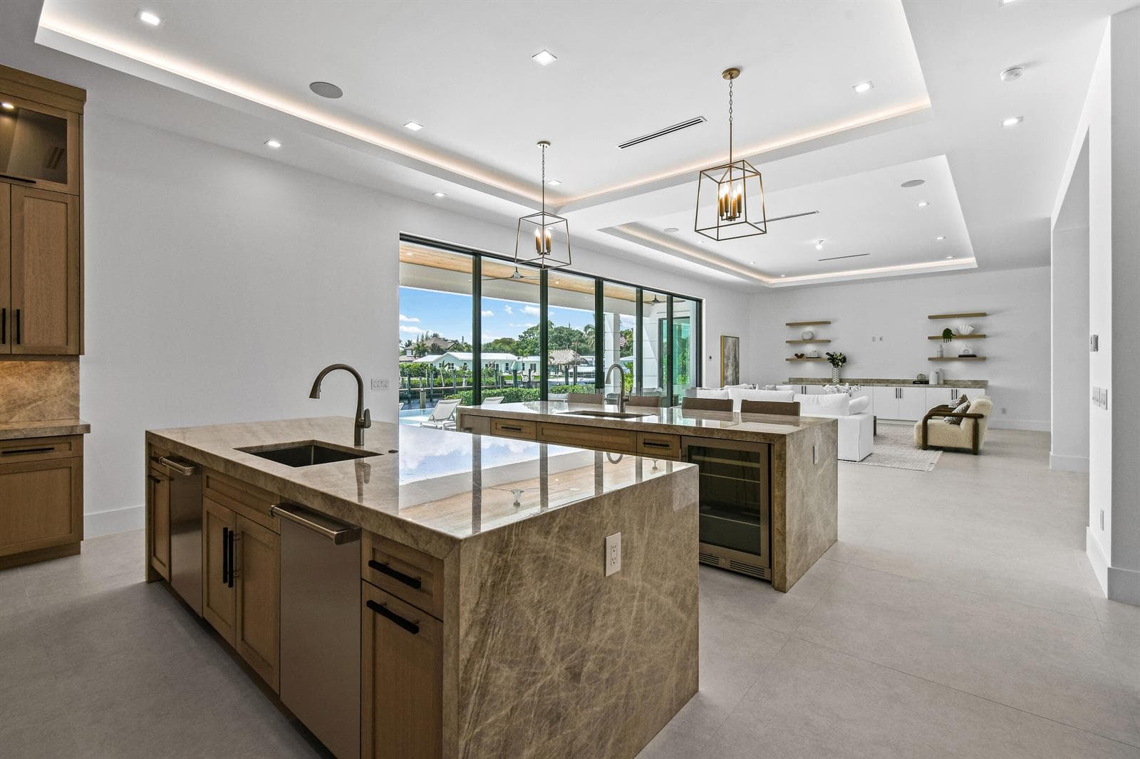 2408 Azure Circle photo 13