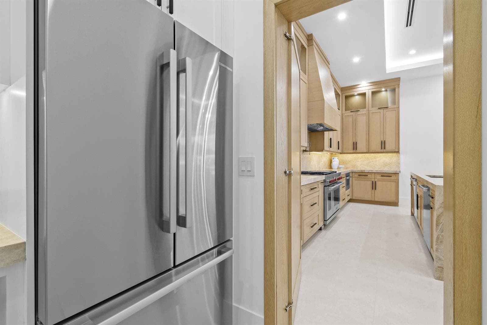 2408 Azure Circle photo 16