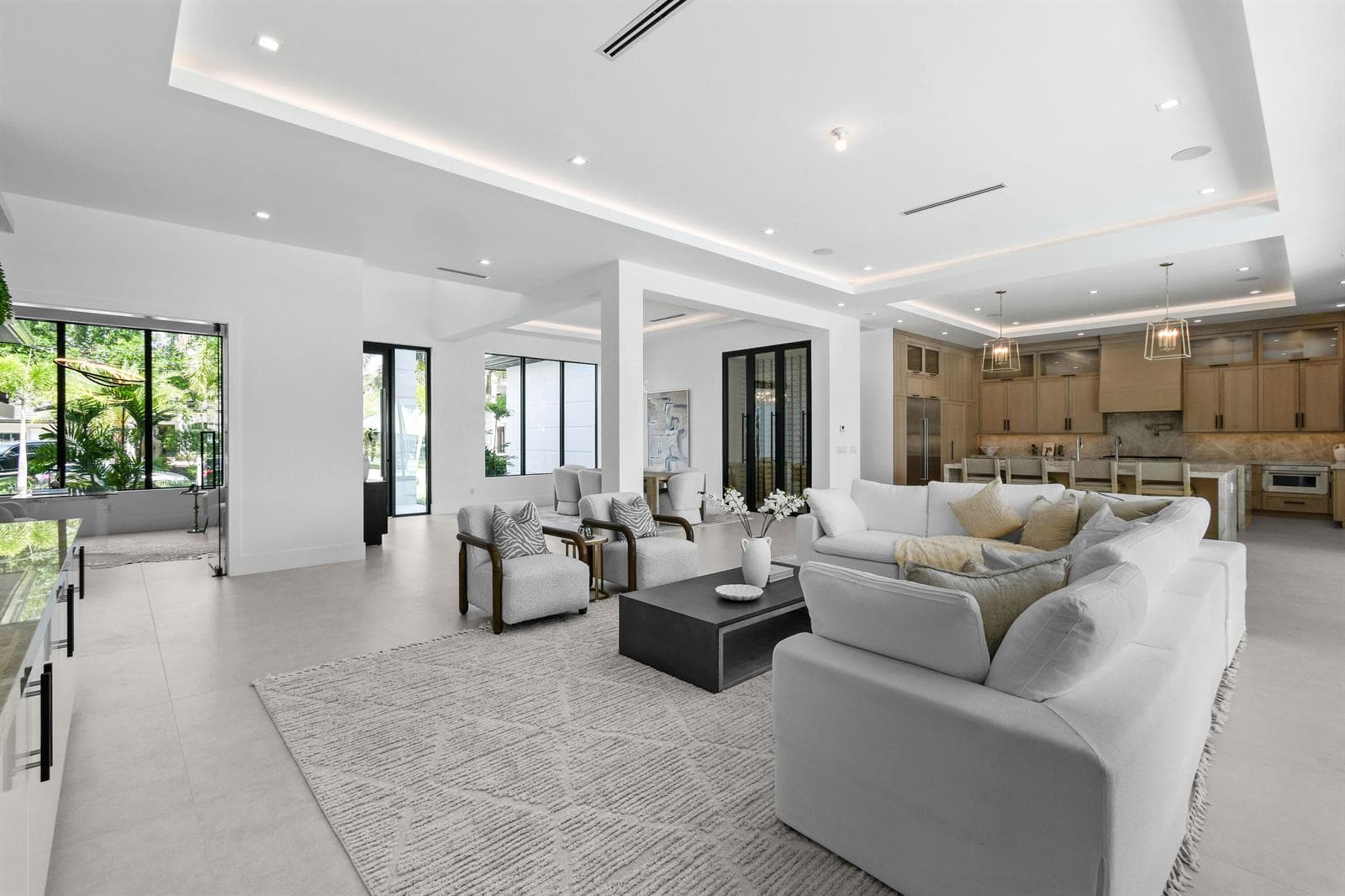 2408 Azure Circle photo 10