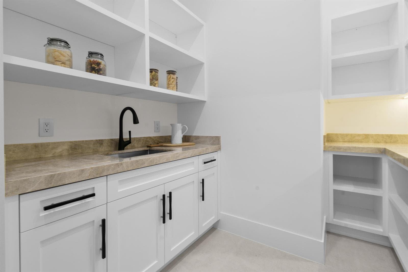 2408 Azure Circle photo 15