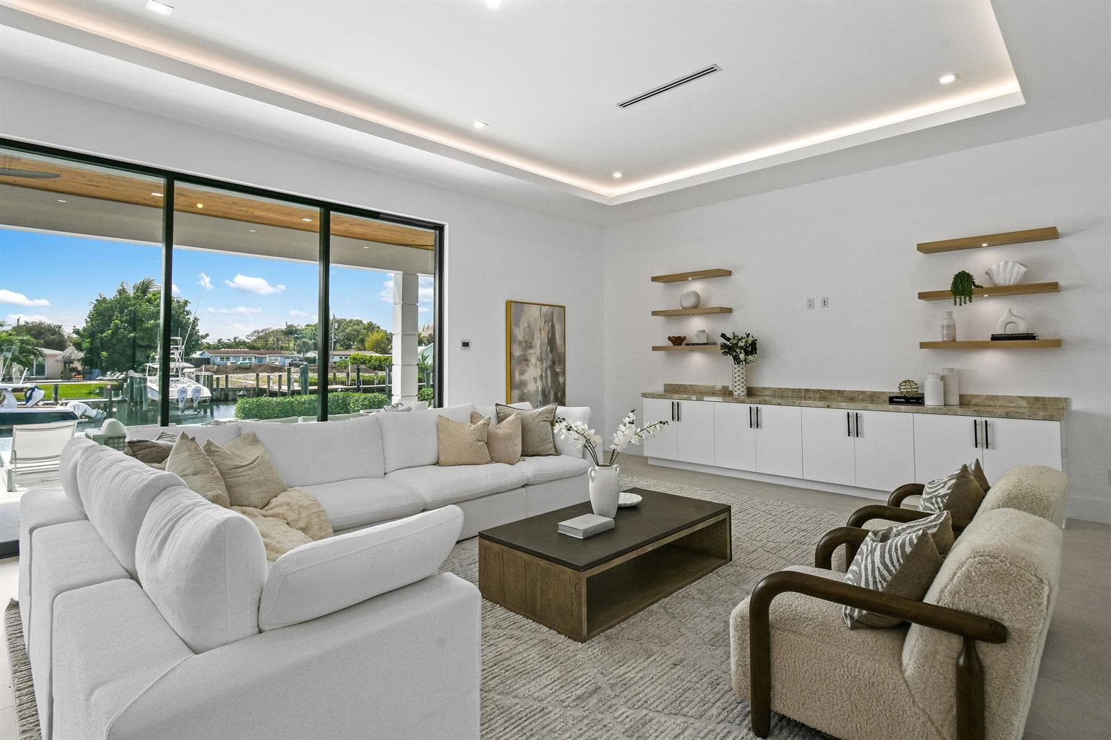 2408 Azure Circle photo 8