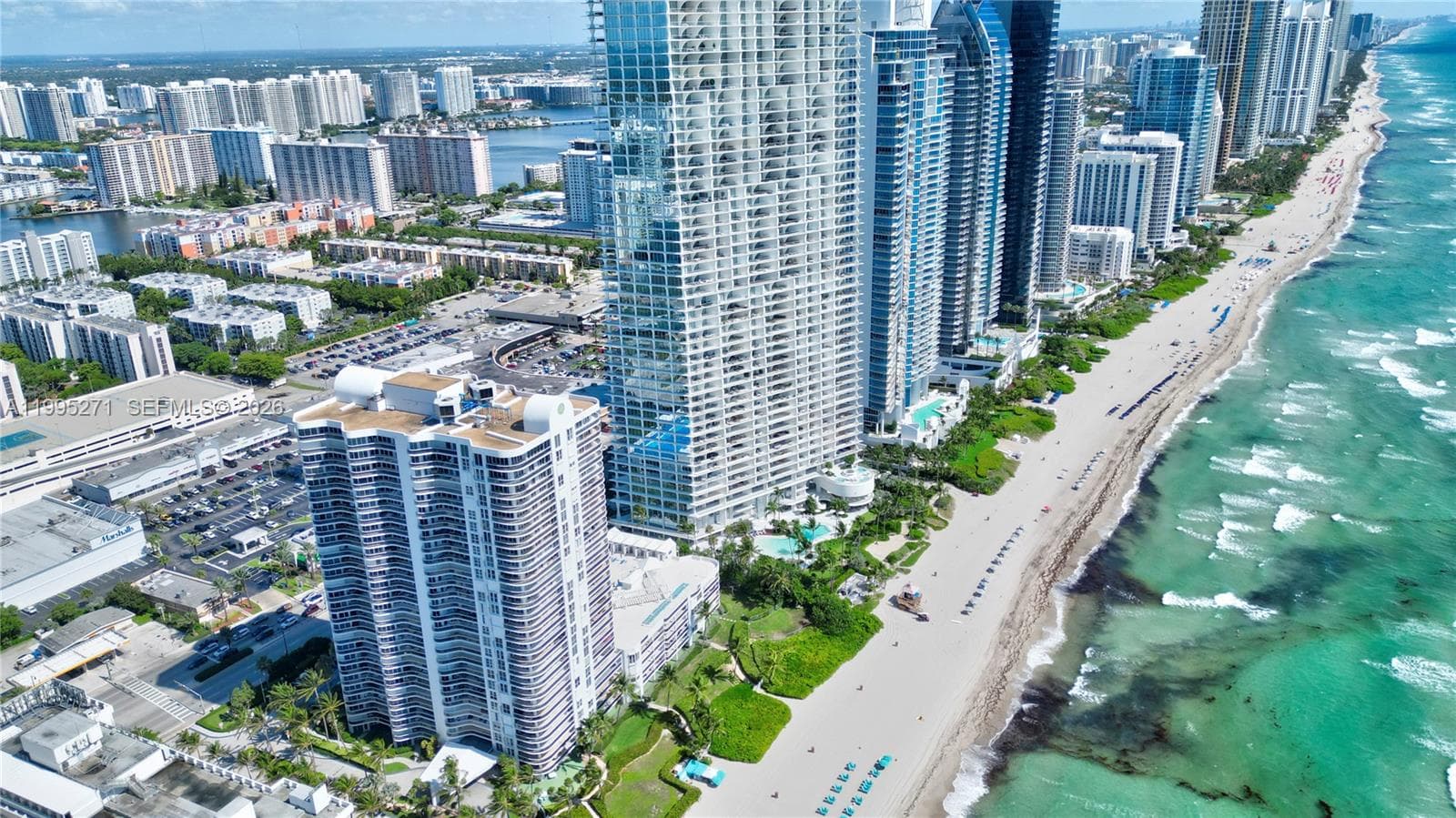 16711 Collins Ave 1004 photo 13