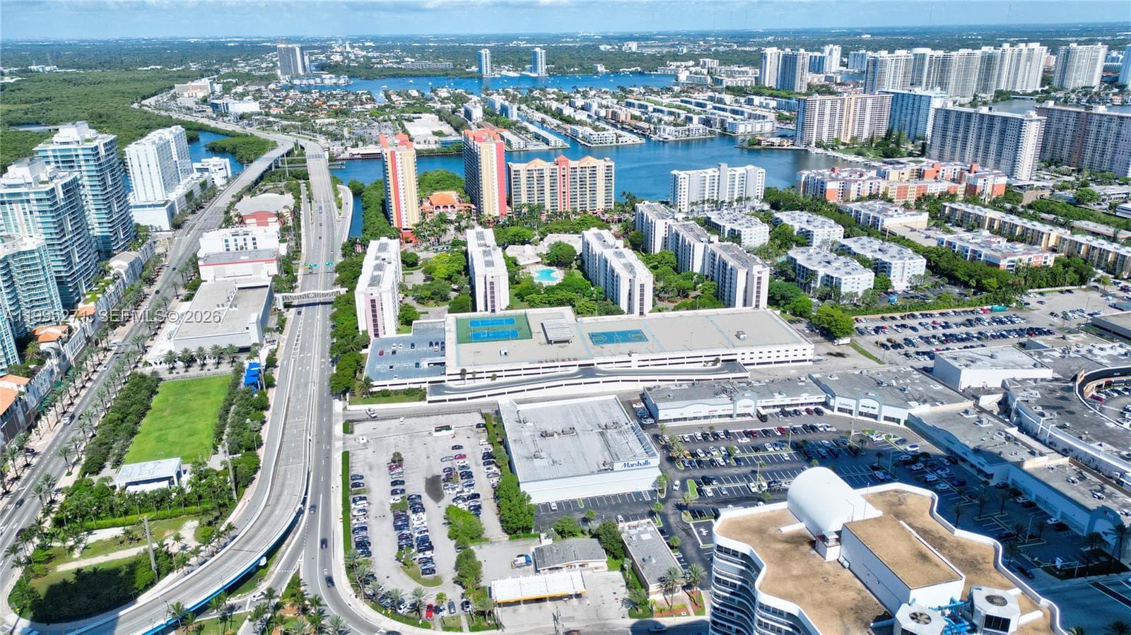 16711 Collins Ave 1004 photo 15