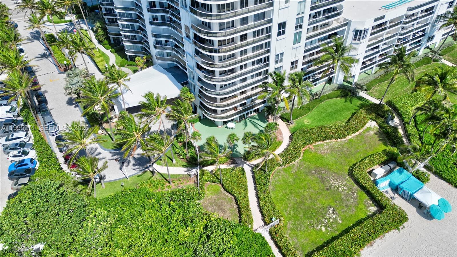 16711 Collins Ave 1004 photo 4