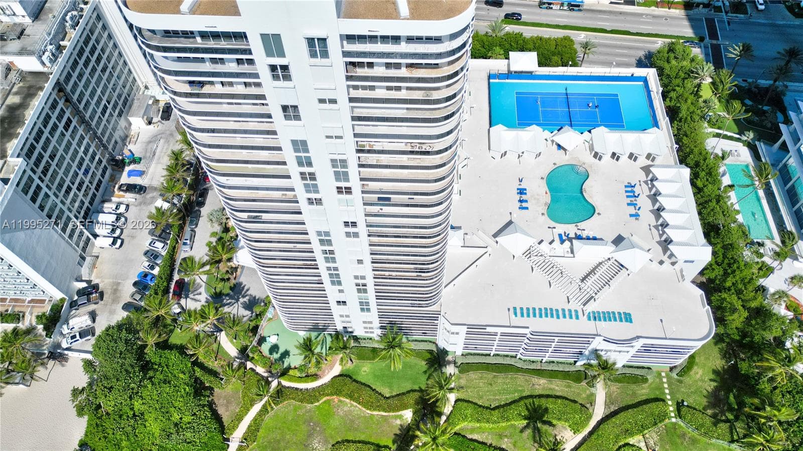 16711 Collins Ave 1004 photo 8