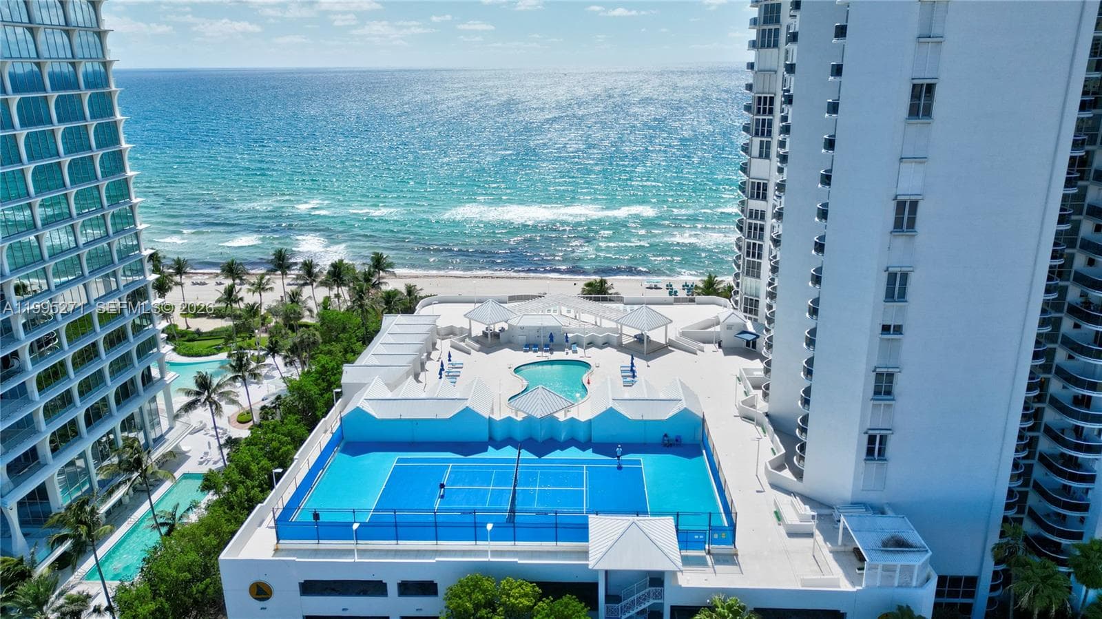 16711 Collins Ave 1004 photo 25