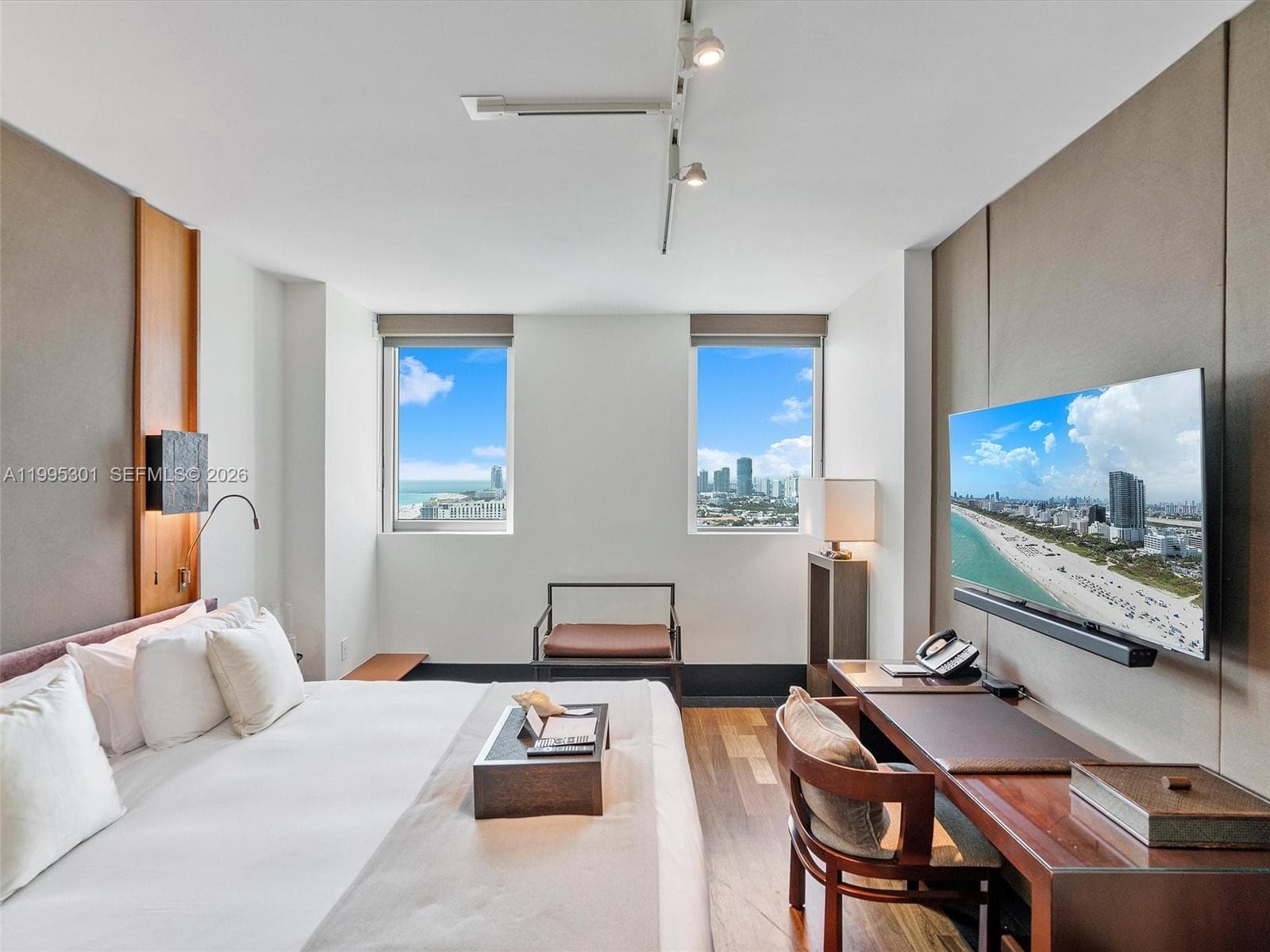 101 20th St 3302 photo 24