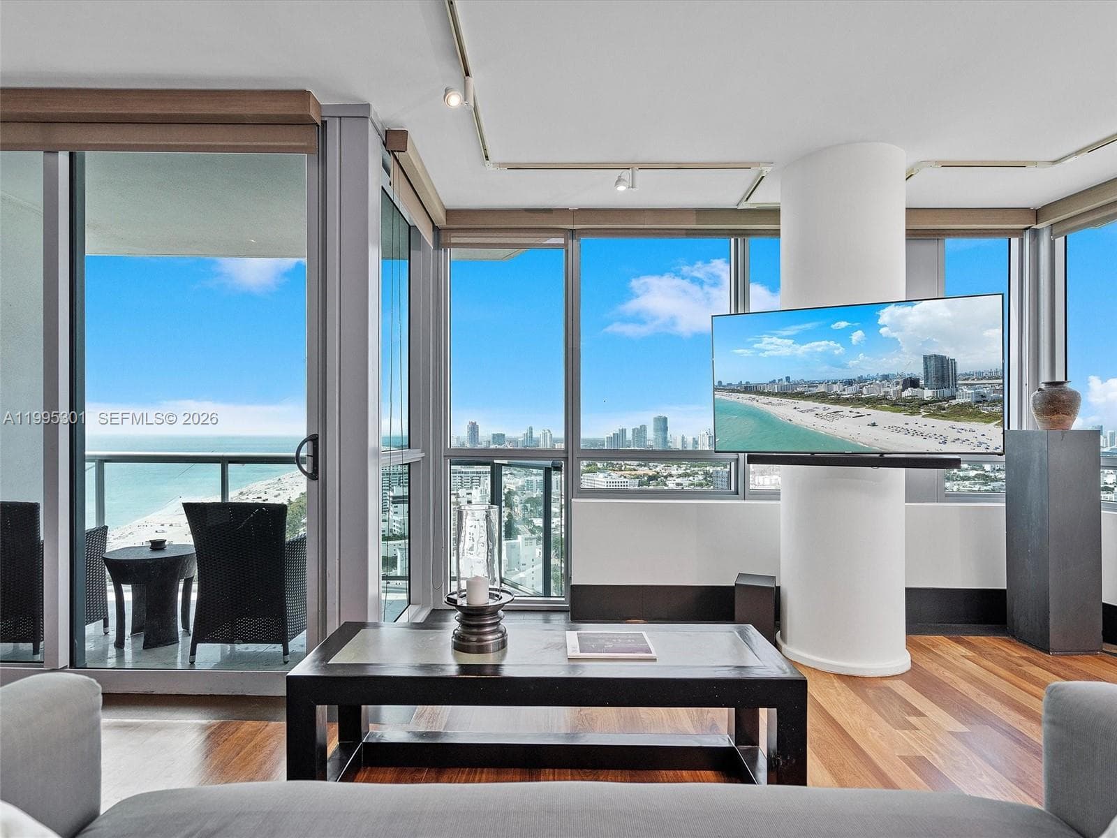 101 20th St 3302 photo 10