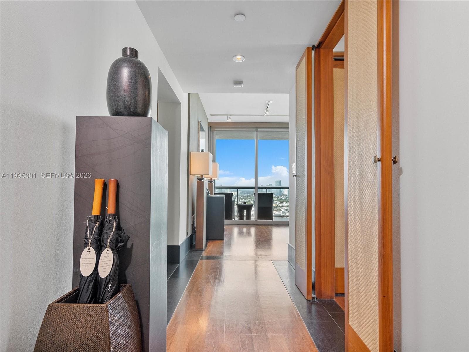 101 20th St 3302 photo 15