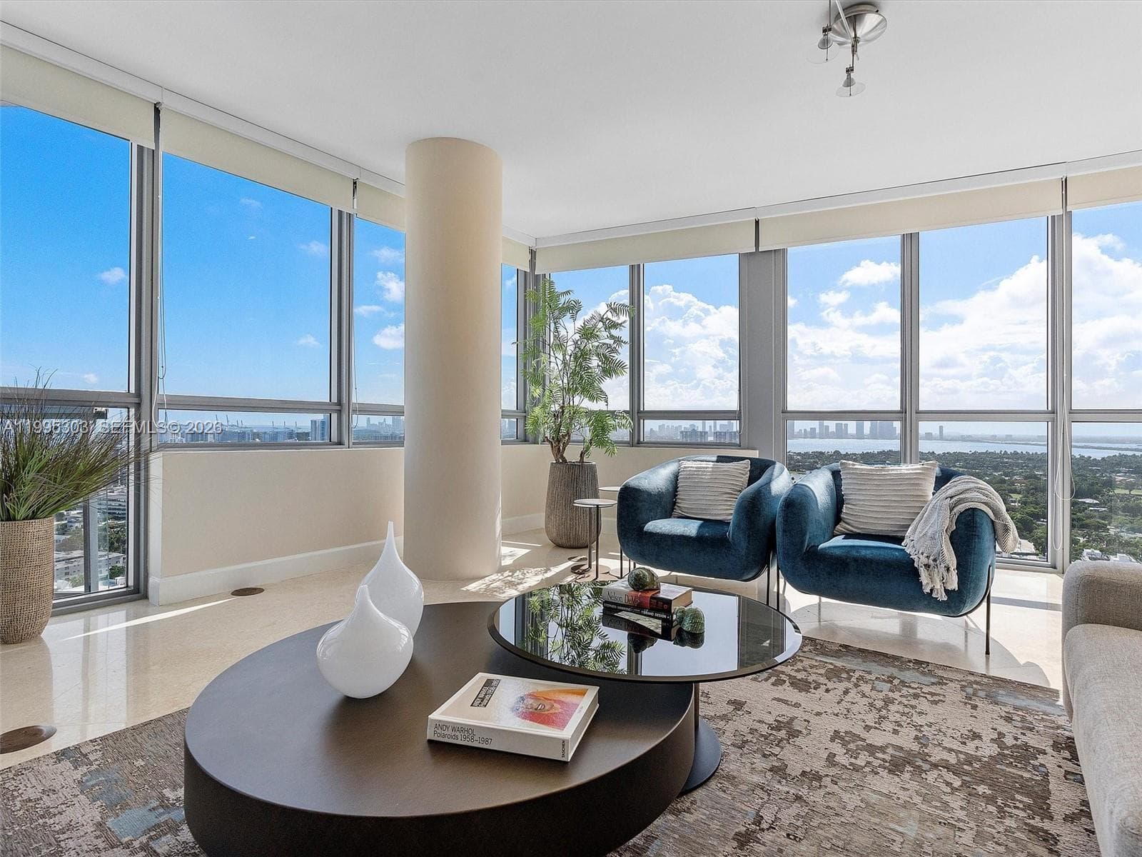 101 20th St 3002 photo 9