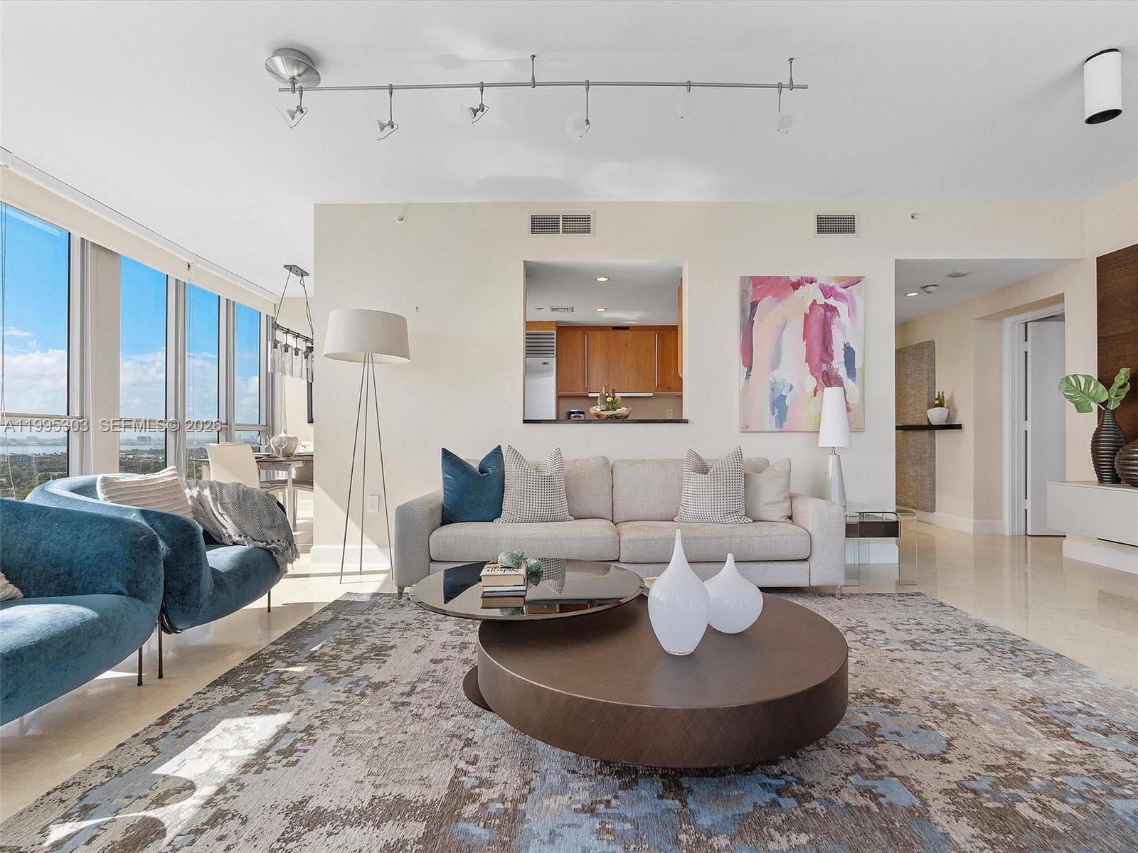 101 20th St 3002 photo 10