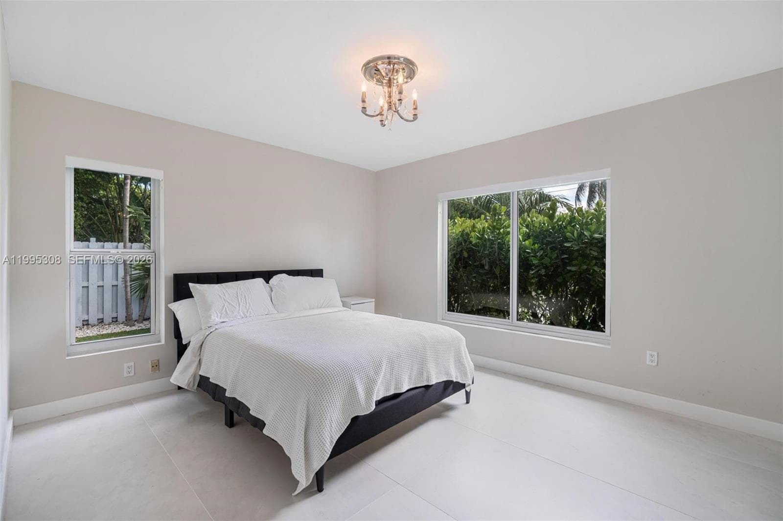 1055 Stillwater Dr photo 23