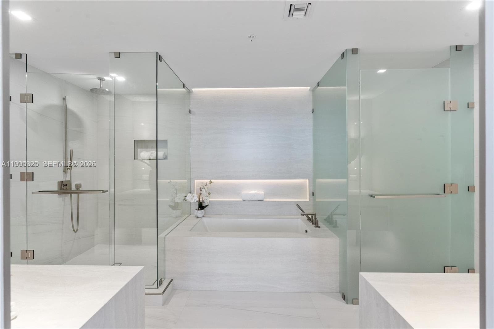 900 Ocean Blvd 1506 photo 15