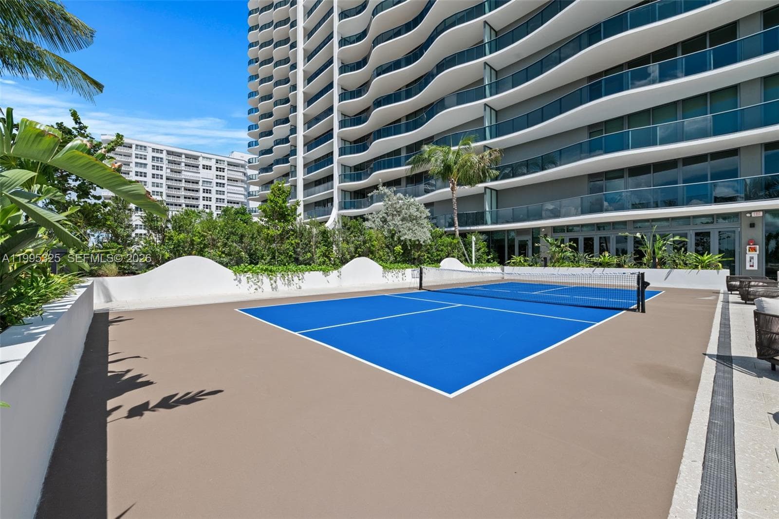 900 N Ocean Blvd 1506 photo 19