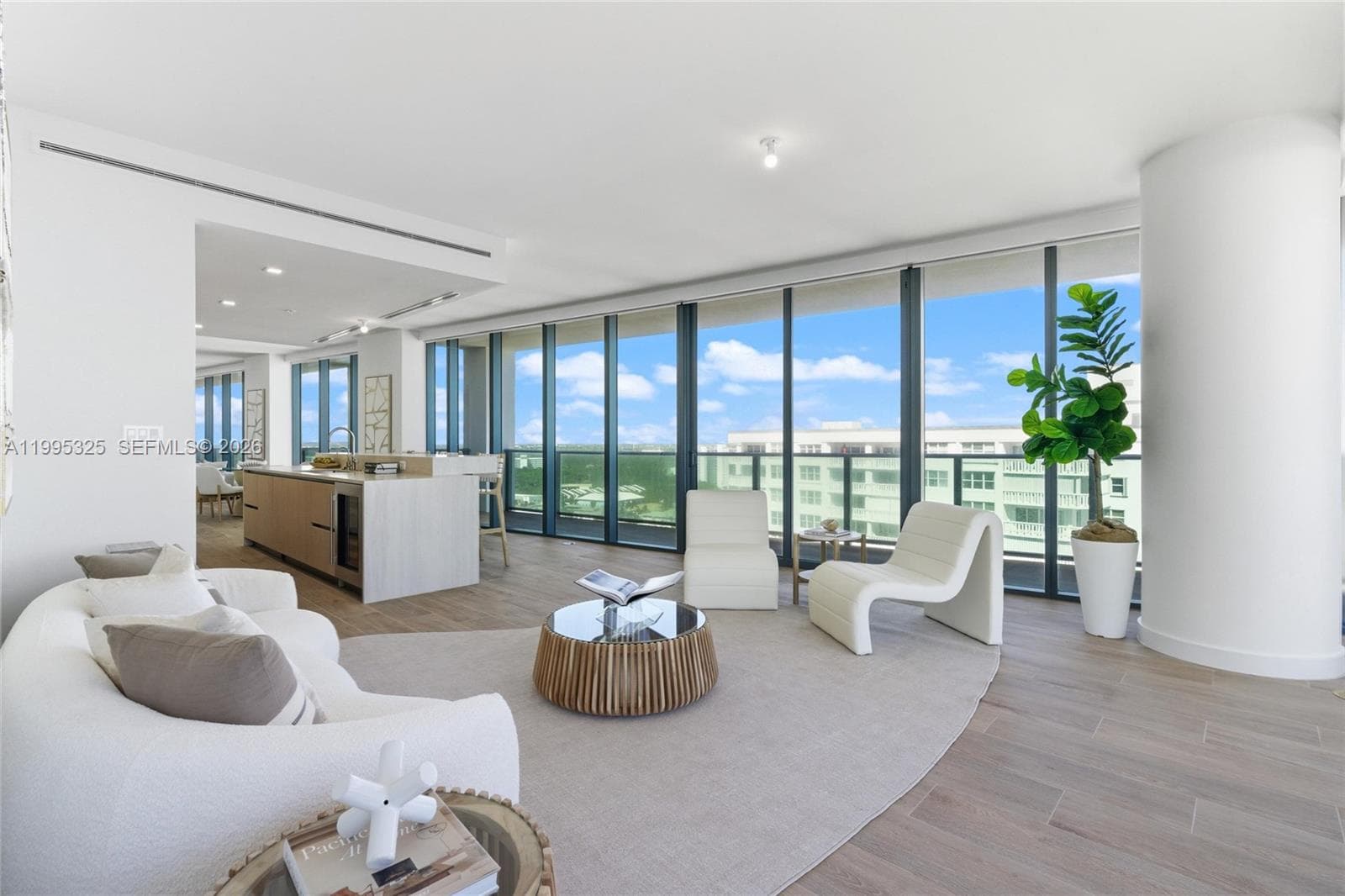 900 Ocean Blvd 1506 photo 4