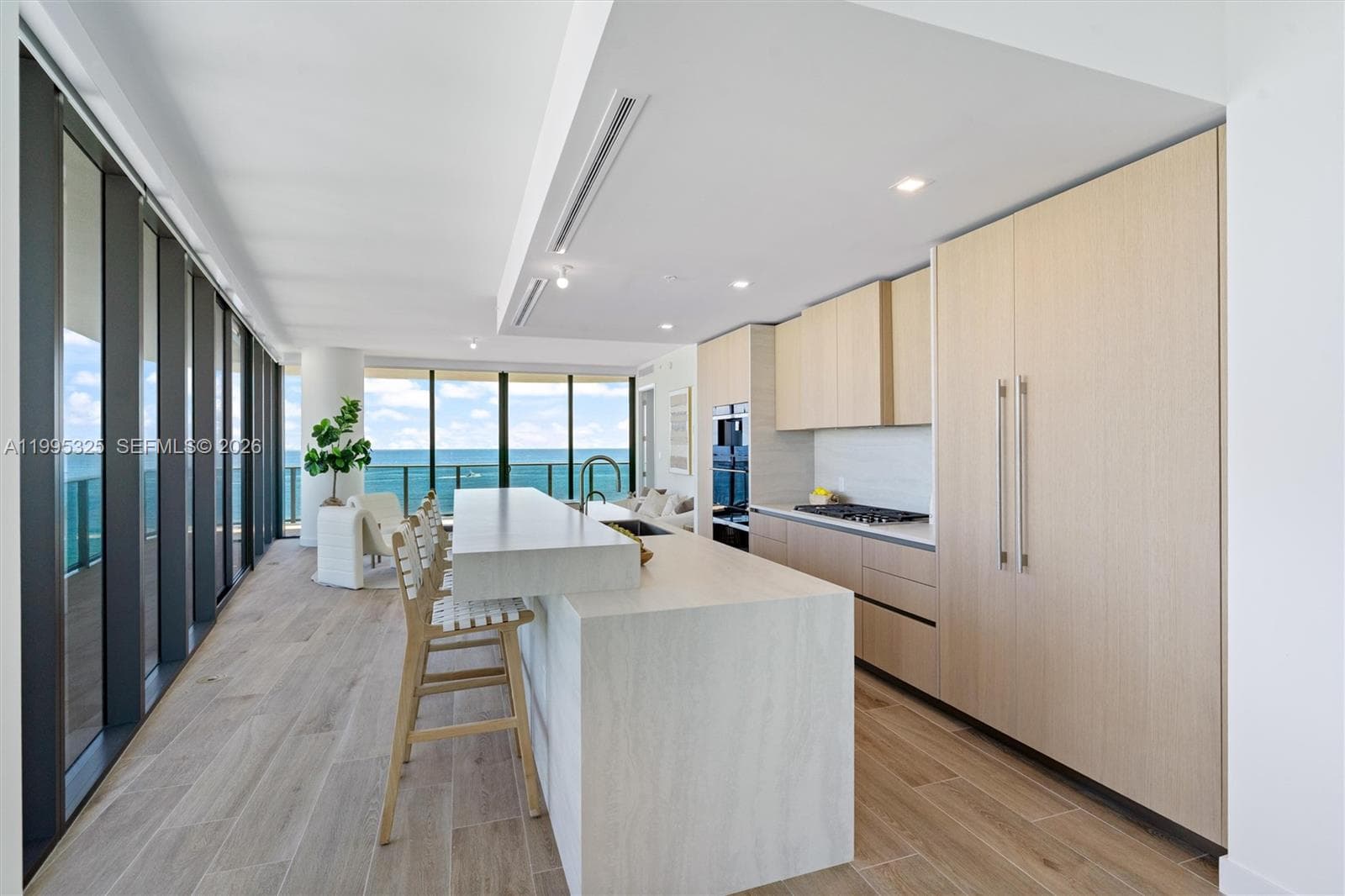 900 Ocean Blvd 1506 photo 8