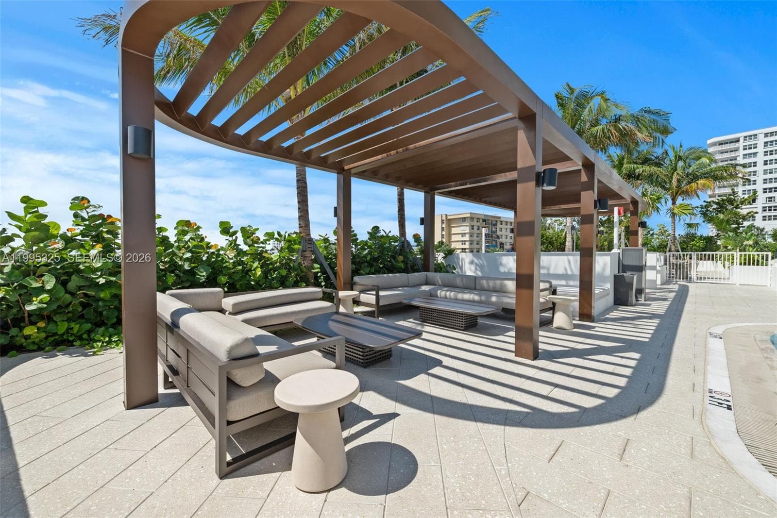 900 Ocean Blvd 1506 photo 21