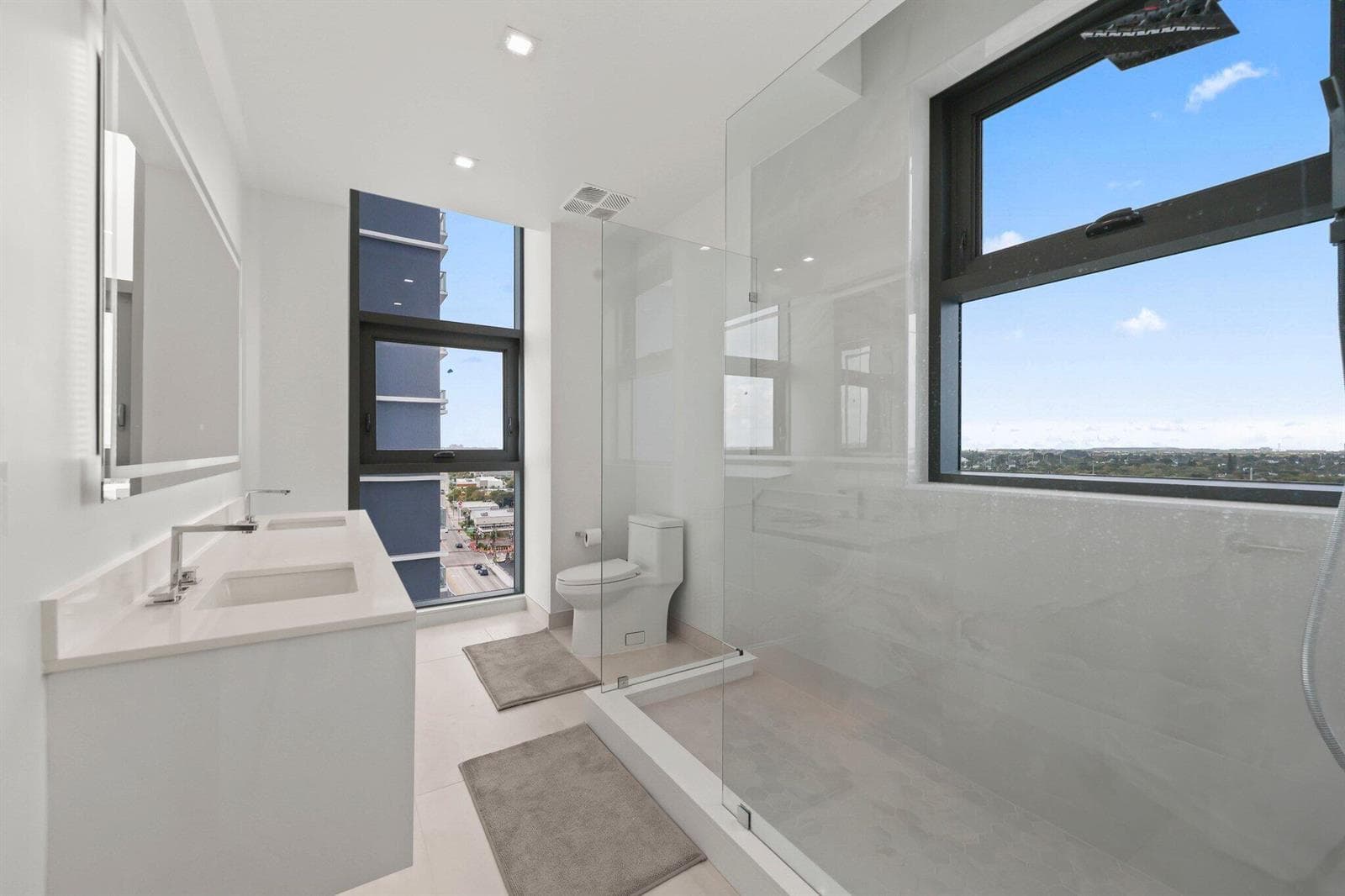 220 Lake Shore Drive 1125 photo 13