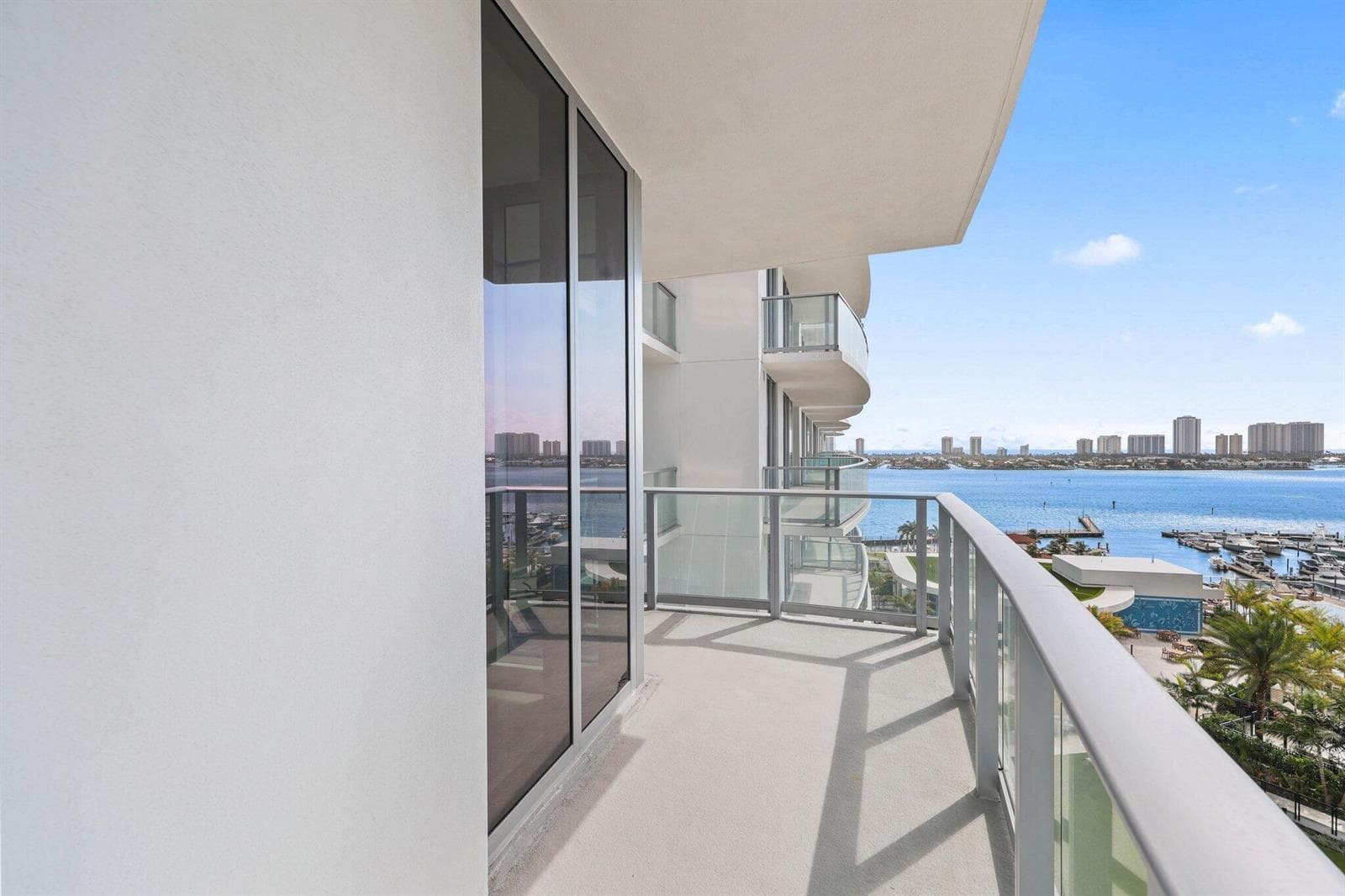 220 Lake Shore Drive 1125 photo 17
