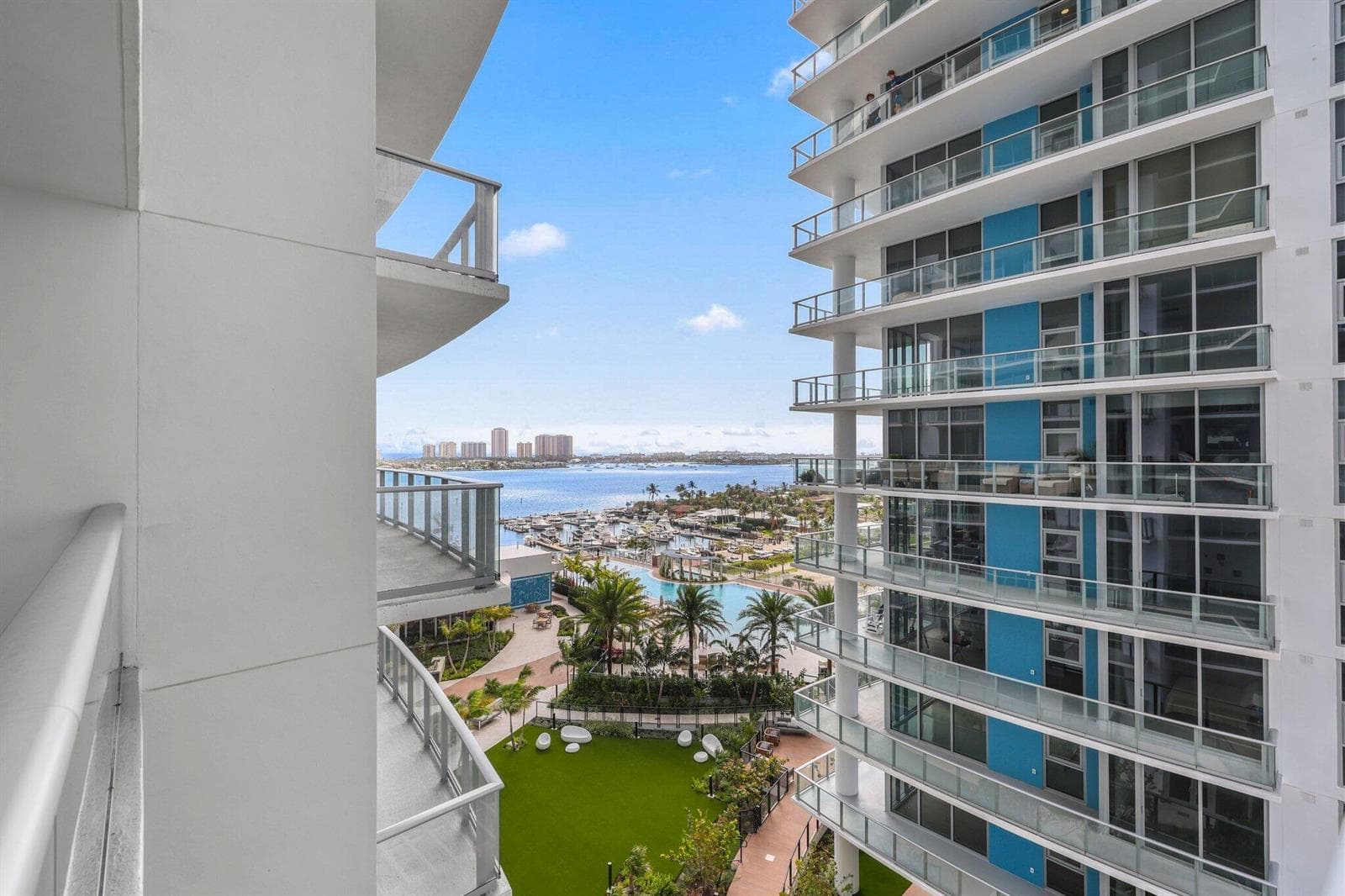 220 Lake Shore Drive 1125 photo 25