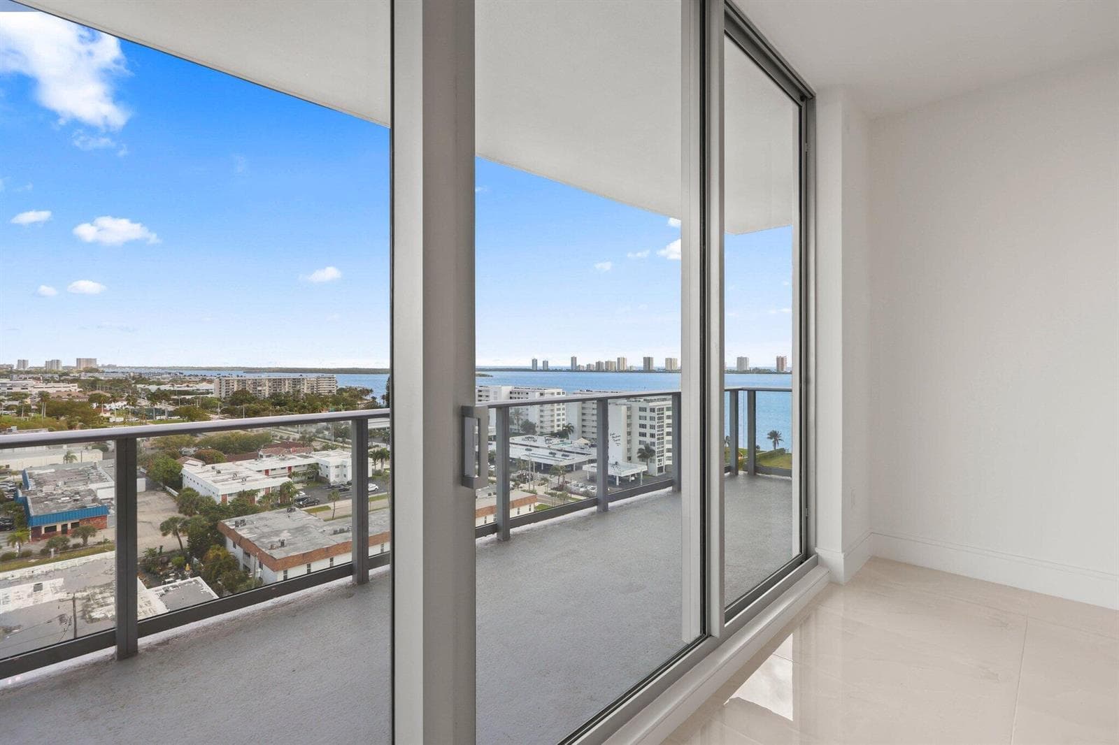 220 Lake Shore Drive 1125 photo 21