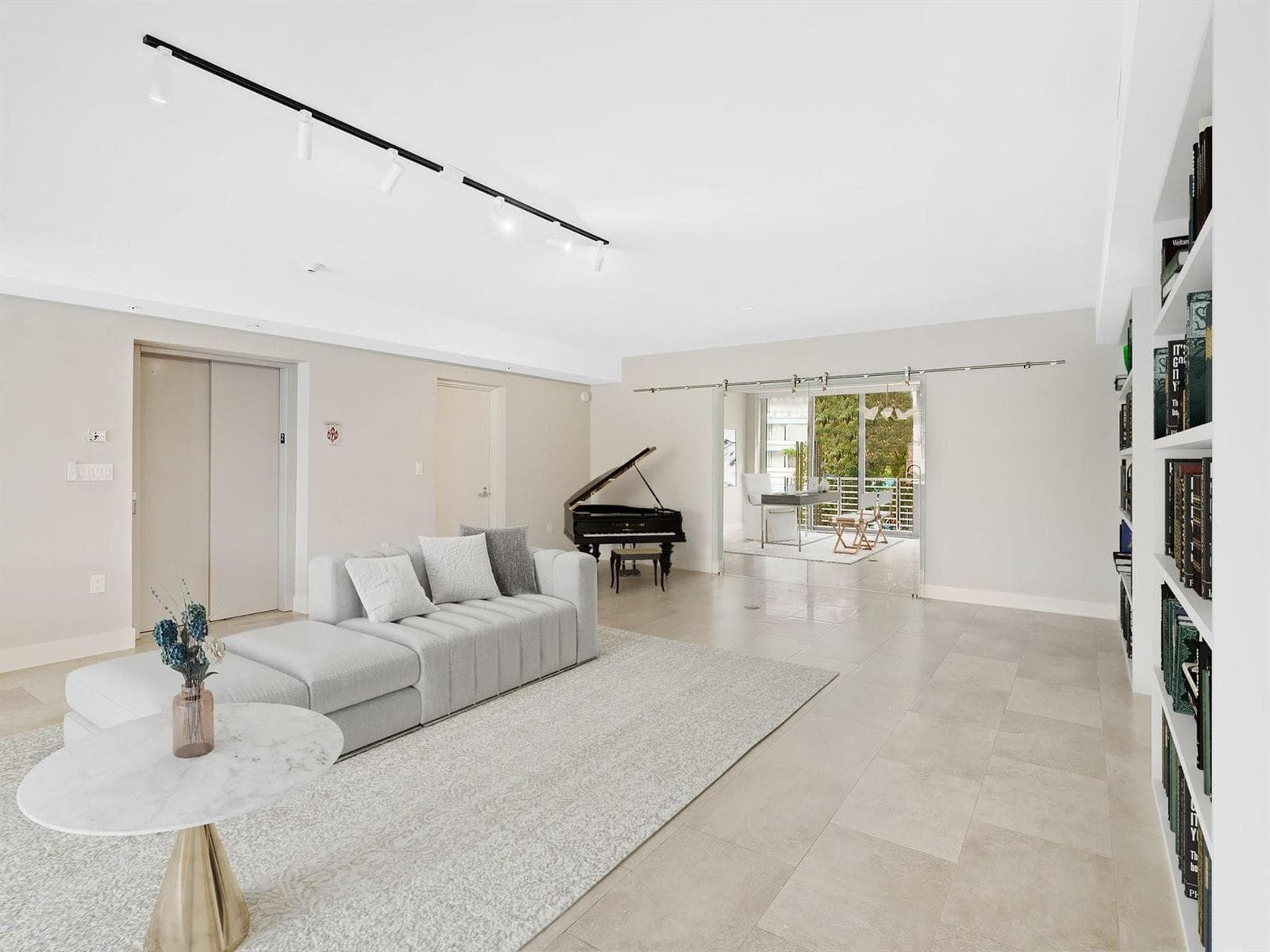 133 Isle Of Venice Drive 201 photo 6