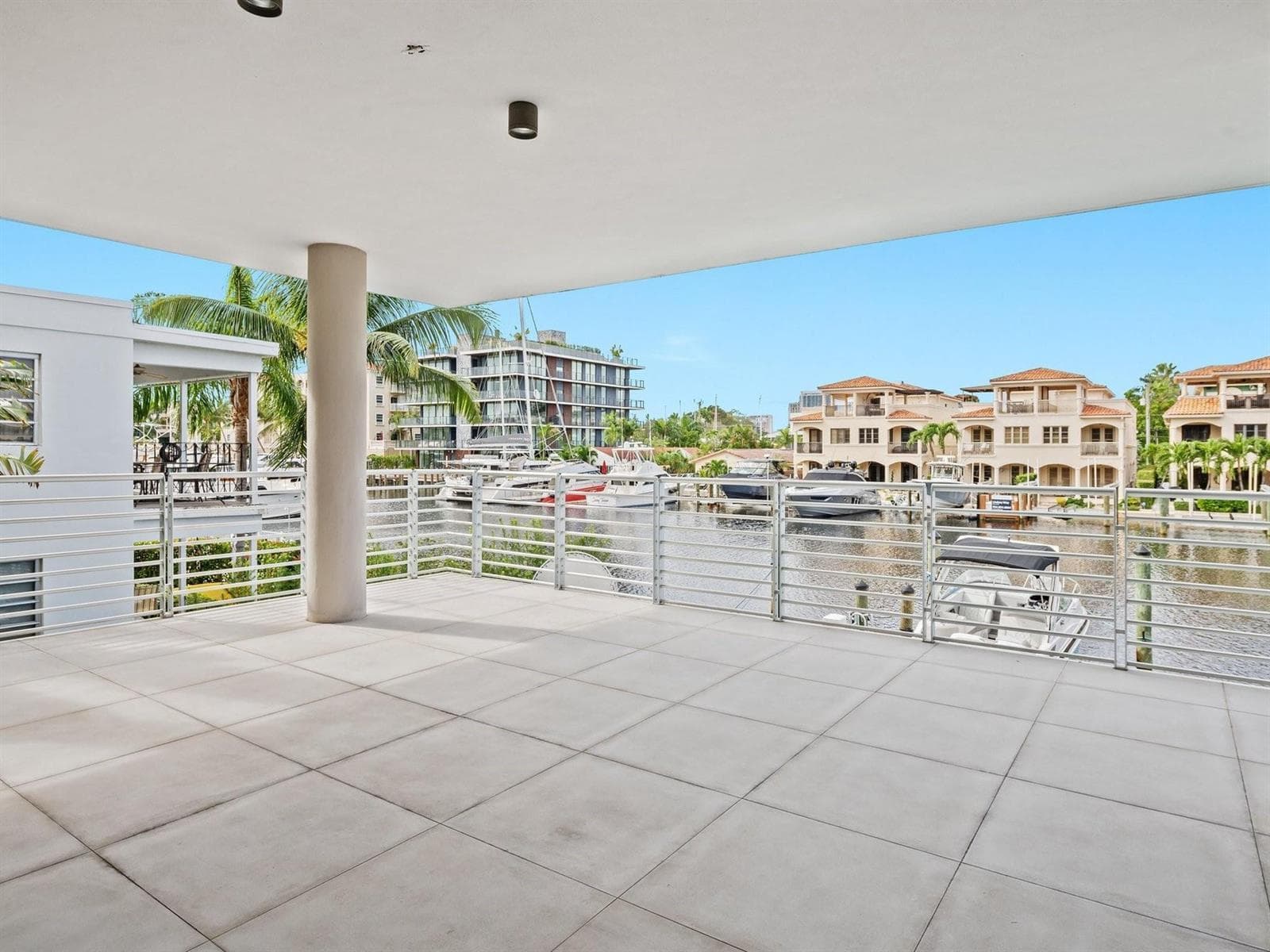 133 Isle Of Venice Drive 201 photo 22