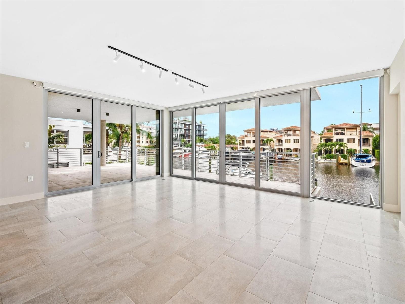 133 Isle Of Venice Drive 201 photo 5