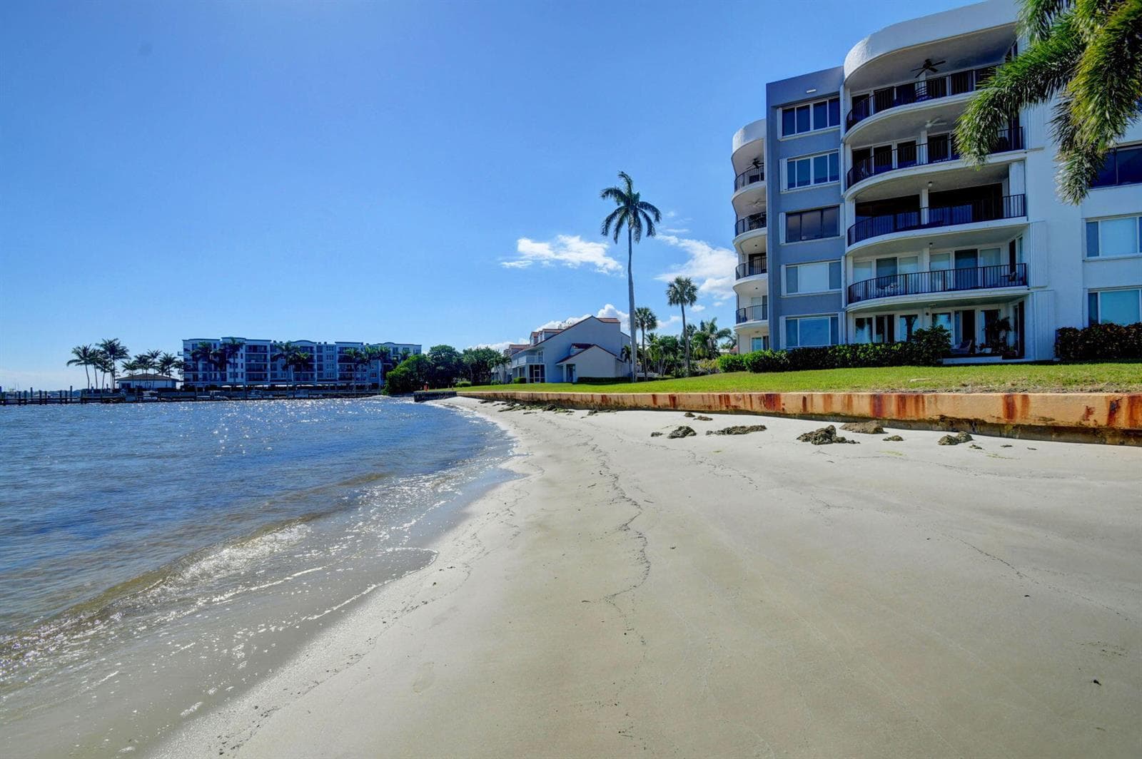 8200 Lakeshore Drive 507 photo 17