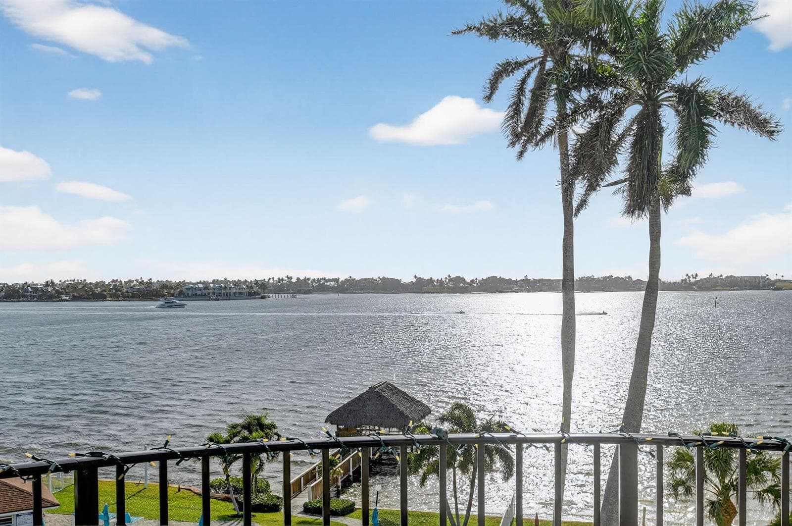 8200 Lakeshore Drive 507 photo 1
