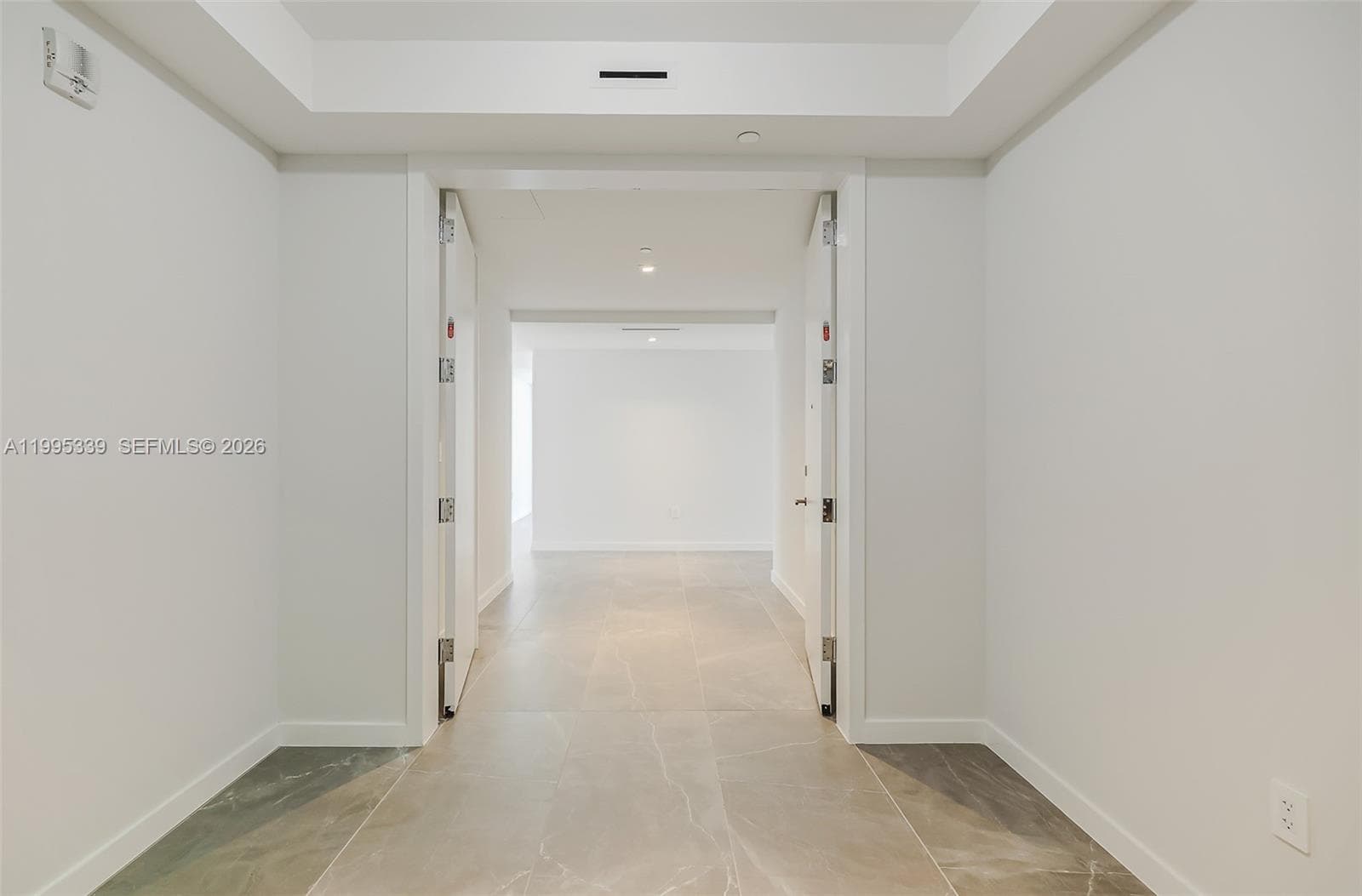 1116 Ocean Blvd 806 photo 22