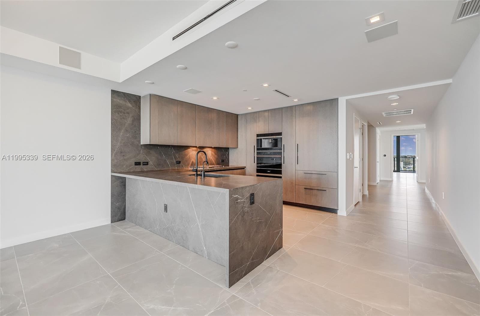 1116 Ocean Blvd 806 photo 18