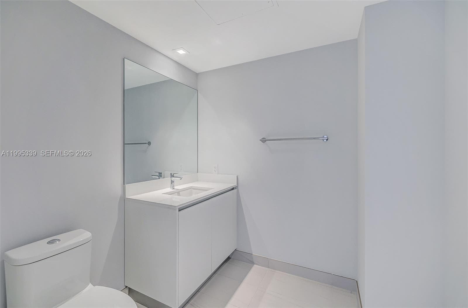 1116 Ocean Blvd 806 photo 8