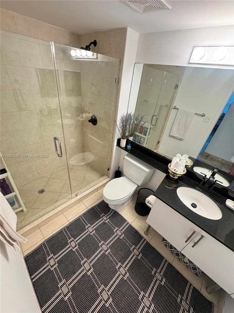 31 5th St 1402 photo 5