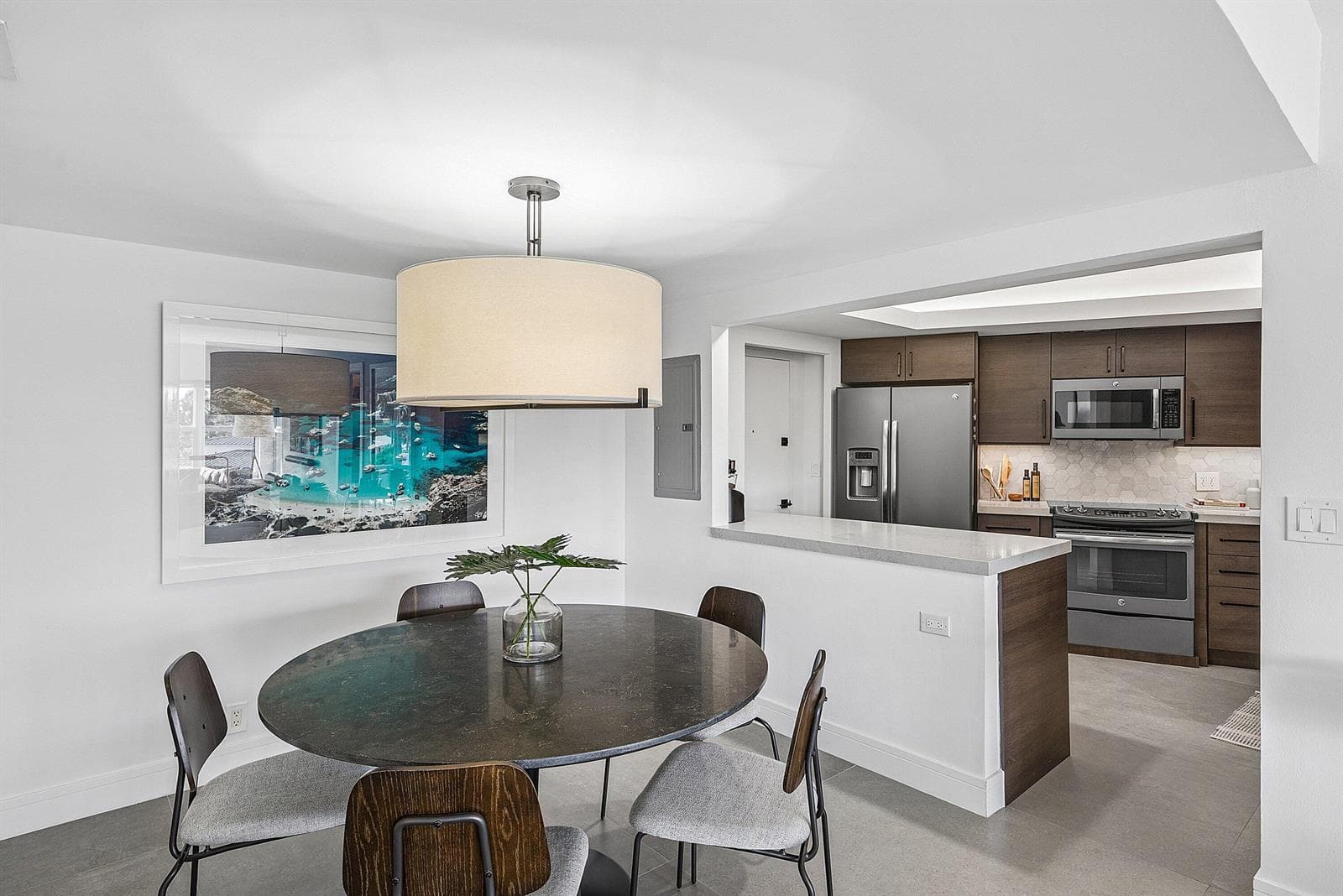 1000 Lowry Street 5d photo 8