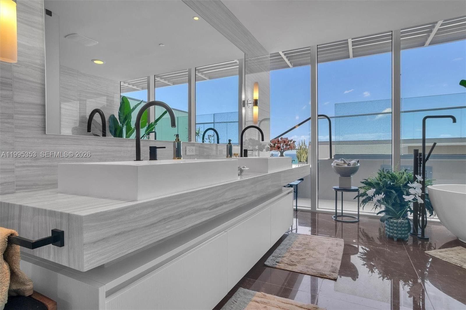 2200 Ocean Blvd N804 photo 9